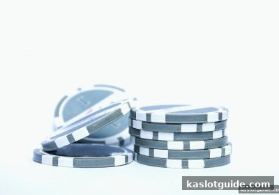 德州扑克平衡策略实战指南：ka电子教你玩转手牌与下注艺术